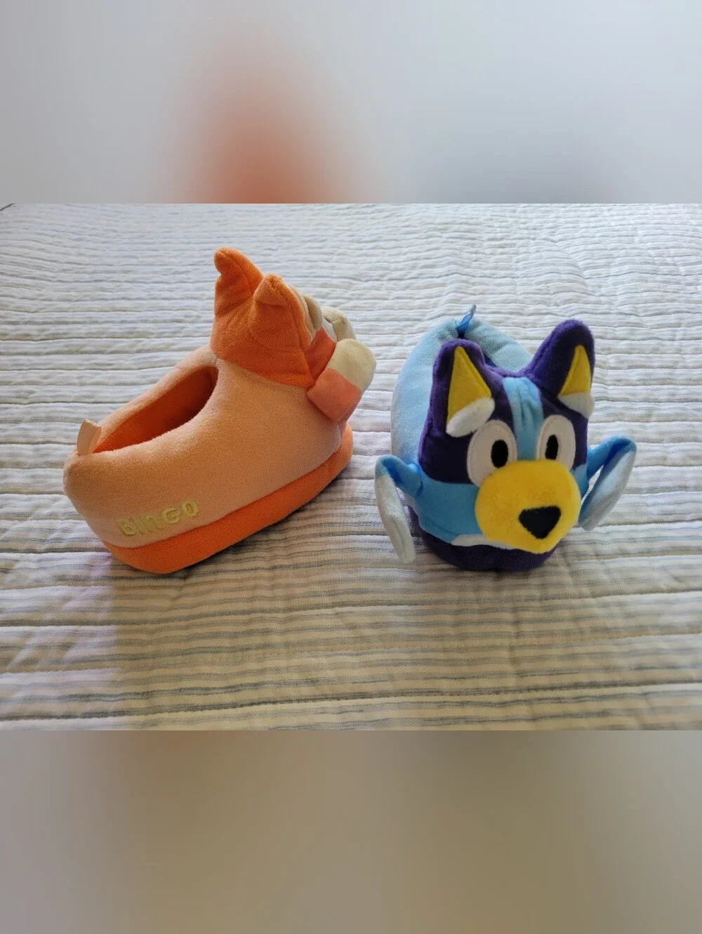 🎈Bluey Motion Activated Slippers
